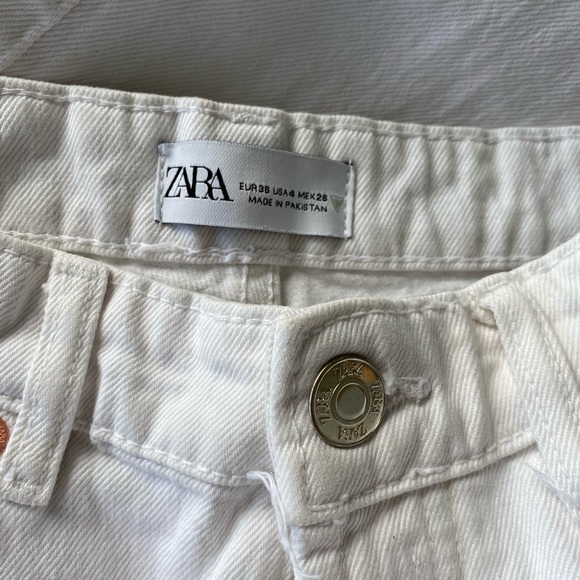 Zara straight leg jeans in white sz 4 - Picture 5 of 13